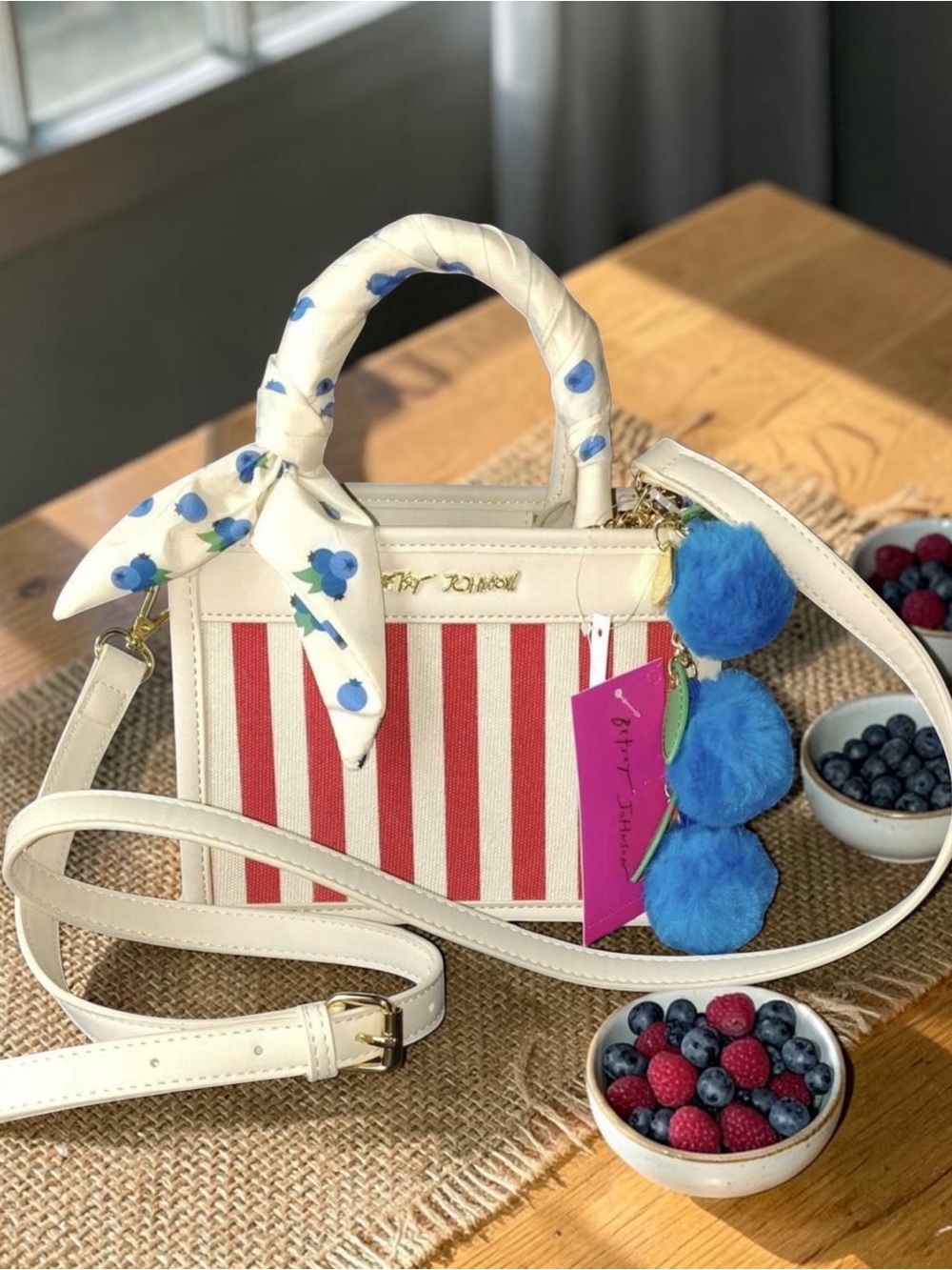 🫐Betsey Johnson Cream, Red & Blue Striped Top-Handle Crossbody Bag